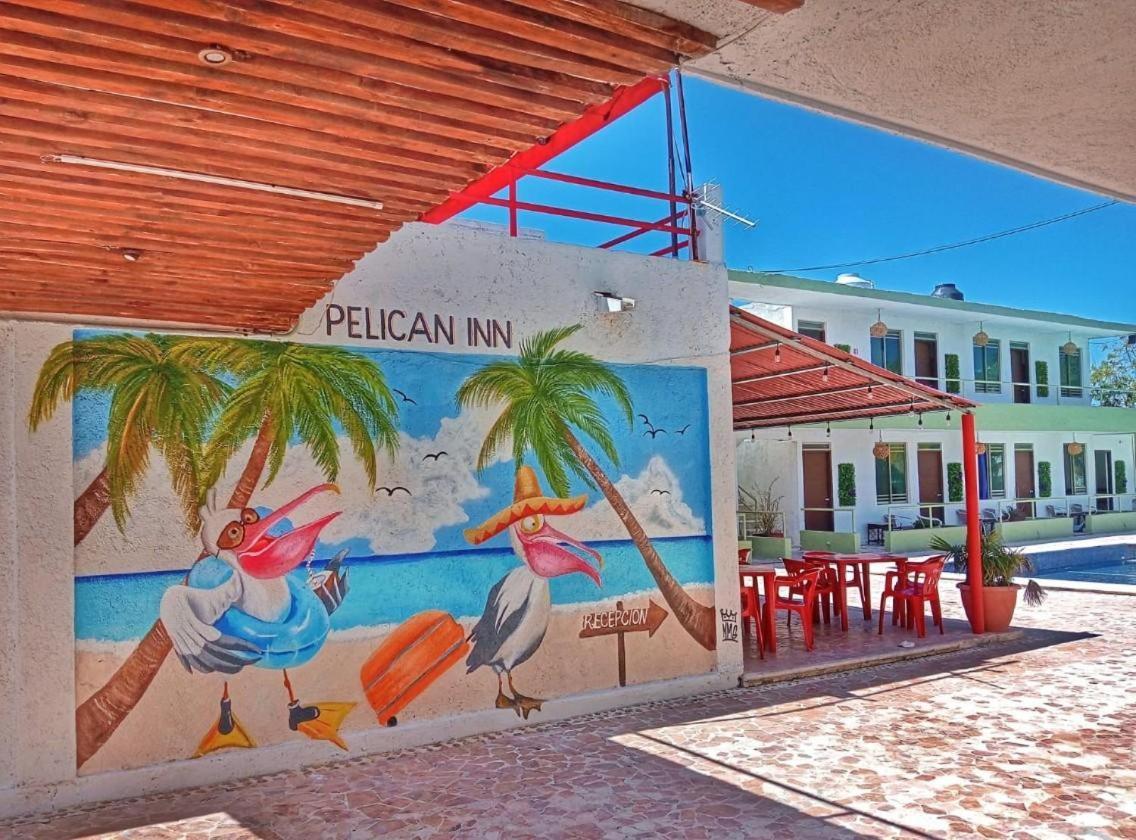 Pelican Inn At Las Dunas Chelem Exterior photo